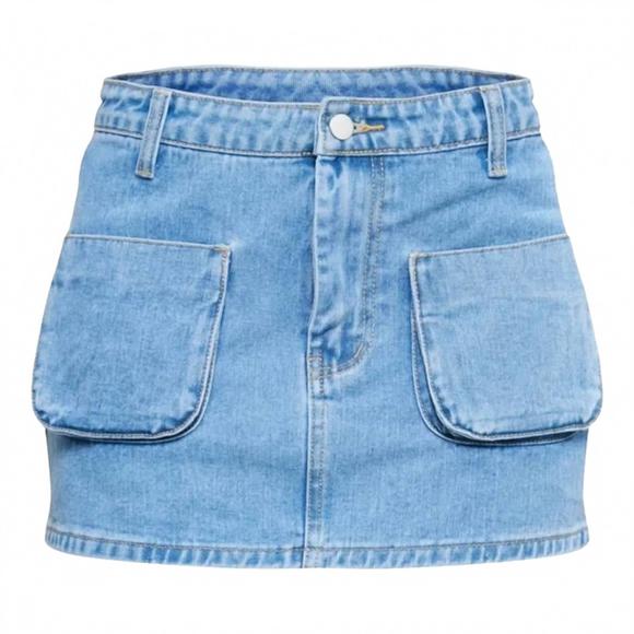 NEW PRETTYLITTLETHING wash cargo pocket front denim mini skirt in light blue - Picture 2 of 2